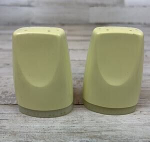 Vintage 1960s Boonton Ware Yellow Melmac Salt Pepper Shaker Set Mid Century